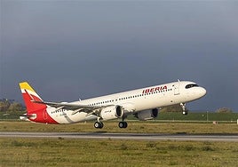 Iberia Express lanza billetes desde 23 euros por el Black Friday: destinos, cómo comprarlos y condiciones