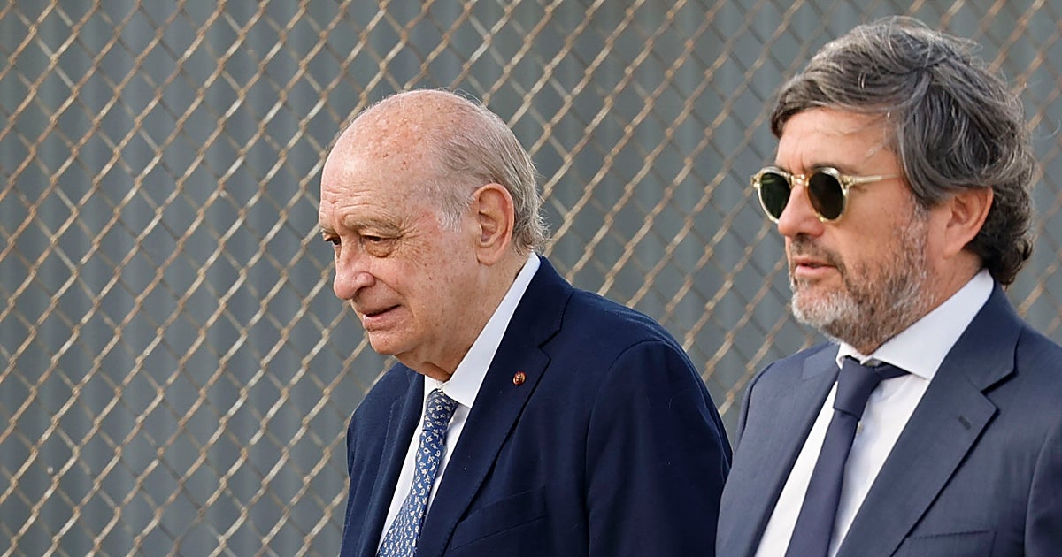 El PP de Feijóo marca distancias con Fernández Díaz y se aísla de las revelaciones de Kitchen