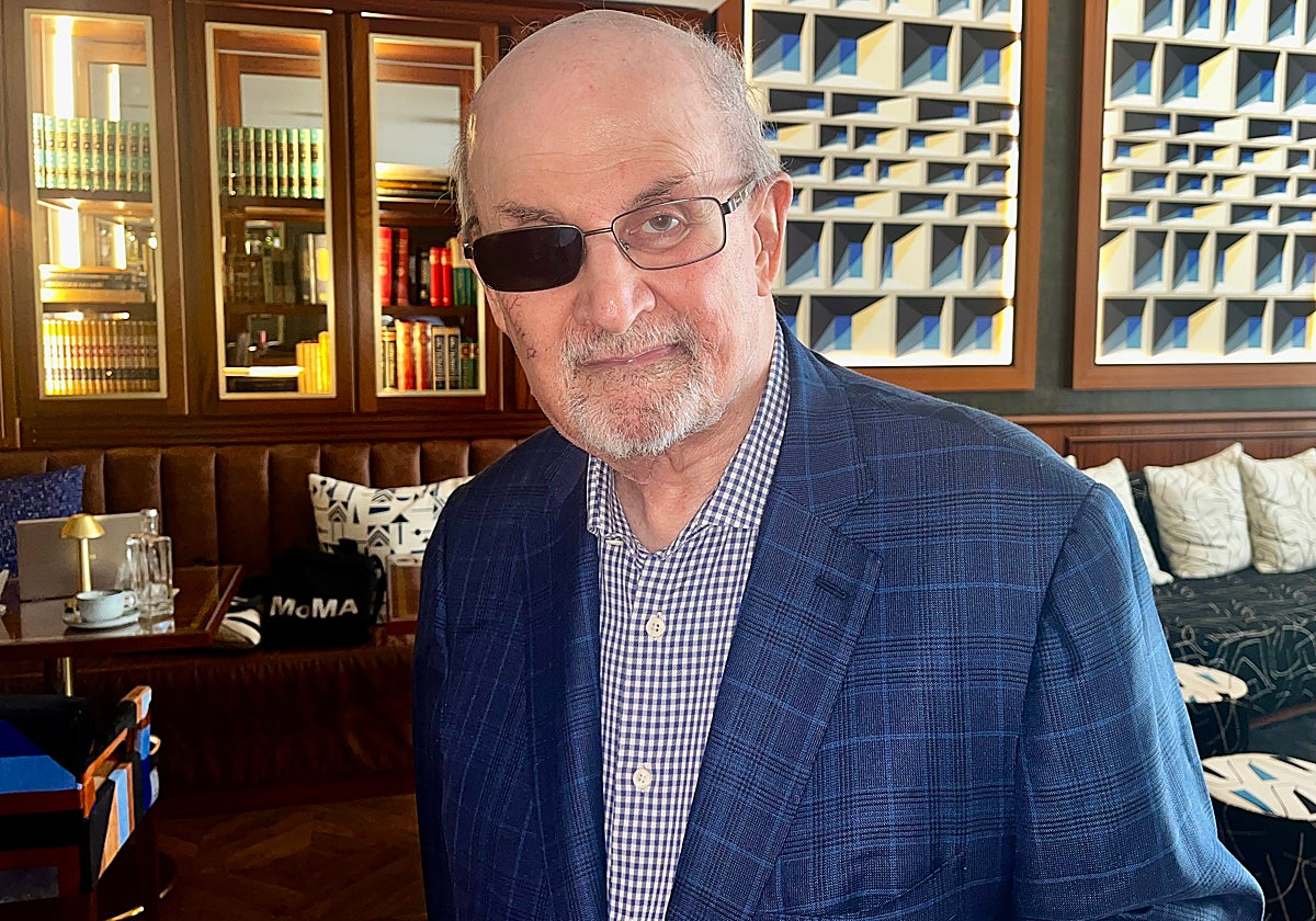 Salman Rushdie, en Oporto.
