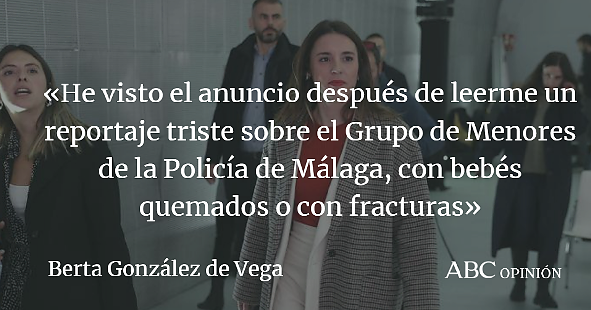 Señora violenta con piano