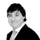 <div class="voc-author__name">ÓSCAR FERNÁNDEZ LEÓN</div>