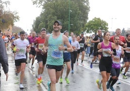 Búscate en las imágenes del Medio Maratón de Sevilla 2025 (VI)