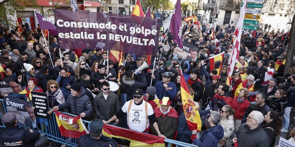 1503585361_20251130185111-U00485617383Mf