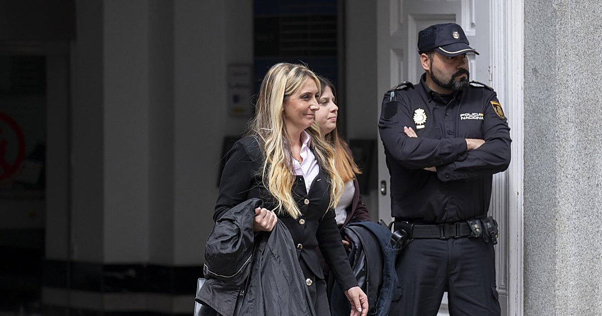 Tras sólo tres días de esperpento