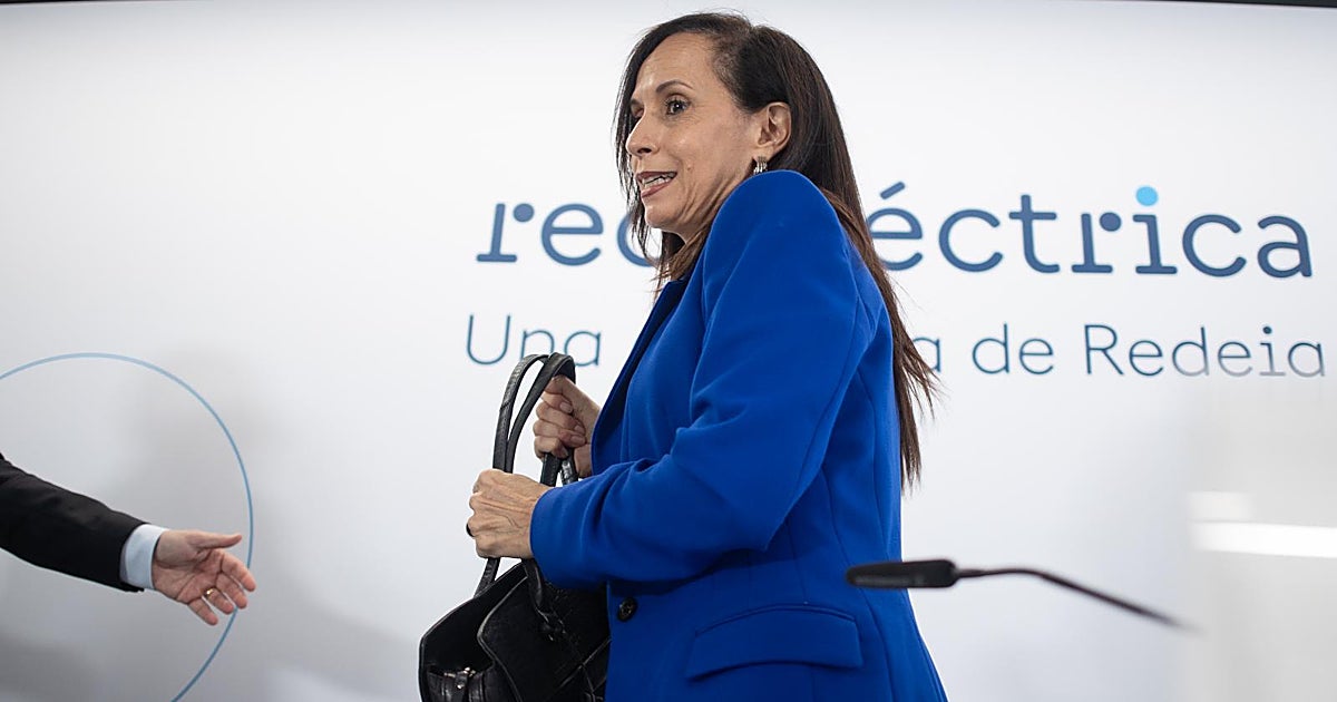 Un documental 'fake' y una dimisión pendiente