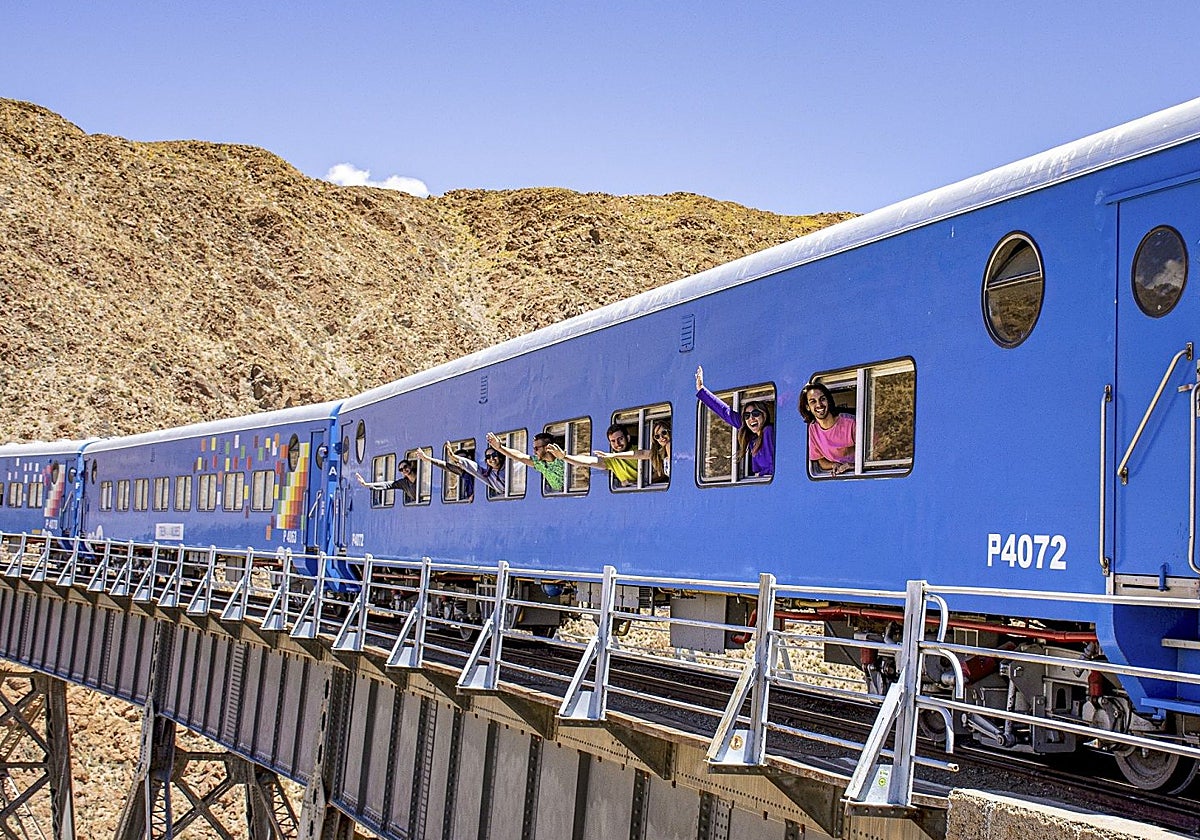El Tren a las Nubes: Un viaje asombroso por la Cordillera Andina
