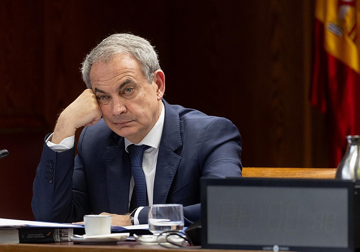 Zapatero compadece en el Senado