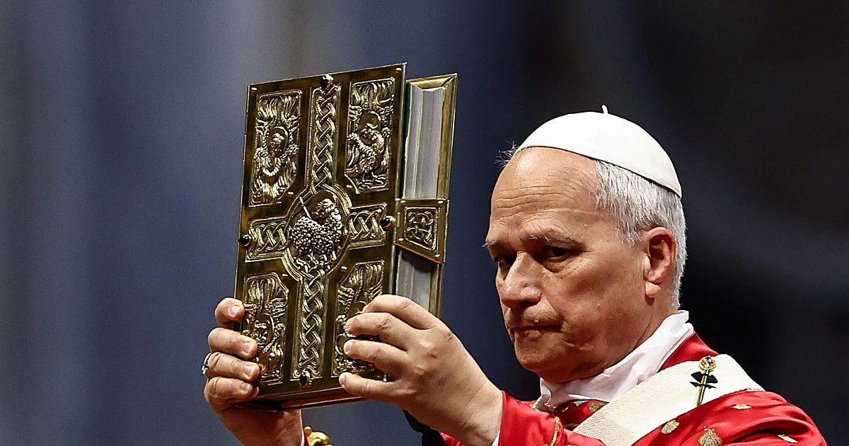 Lejos del Papa, cerca de Dios
