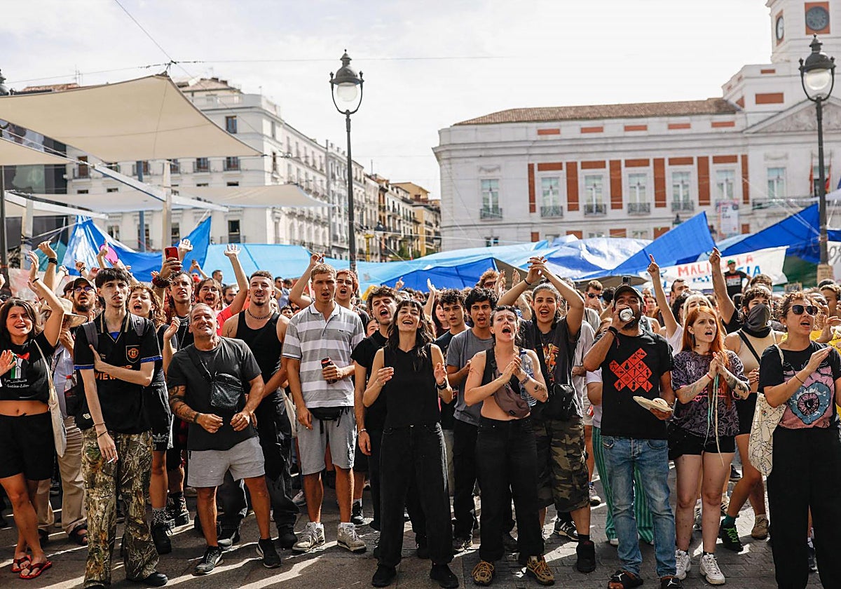 Acampados en la Puerta del Sol