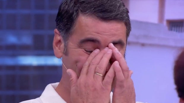 La sorpresa de Albert Espinosa que ha provocado las lágrimas de Jesulín de Ubrique en 'El Hormiguero'