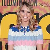 Alba Carrillo posa totalmente desnuda para anunciar su nuevo destino profesional