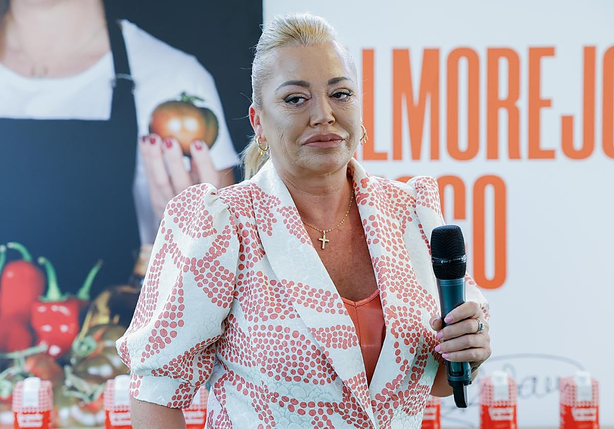 Belén Esteban, en una promoción de sus gazpachos