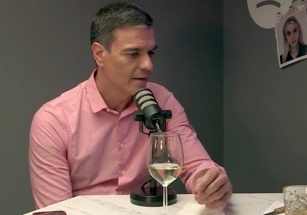 Pedro Sánchez, durante el podcast 'La pija y la quinqui'.