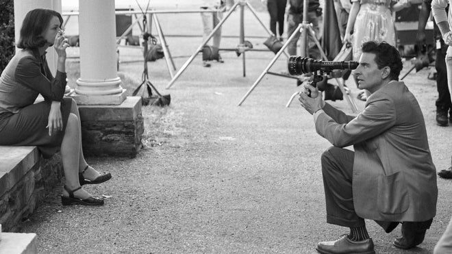 Bradley Cooper y Carey Mulligan en el rodaje de 'Maestro', el biopic sobre el compositor Leonard Bernstein