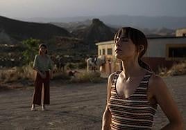 'Amanece' (***): Asombrosa rima de mujeres y paisaje