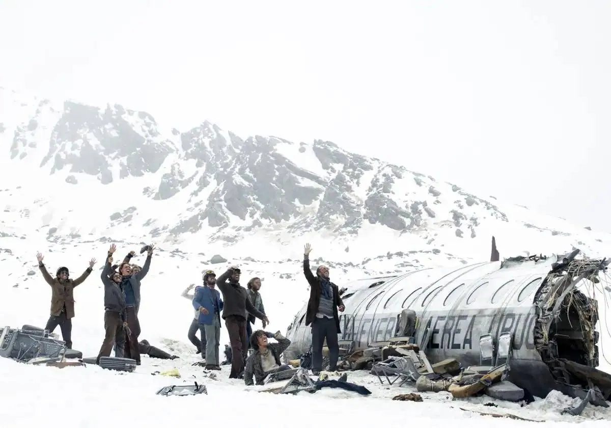 La aventura de rodar 'La sociedad de la nieve', una 'performance' para  viajar al corazón helado de las tinieblas