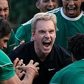 Taika Waititi, del universo de Marvel a una historia real contra el fútbol moderno