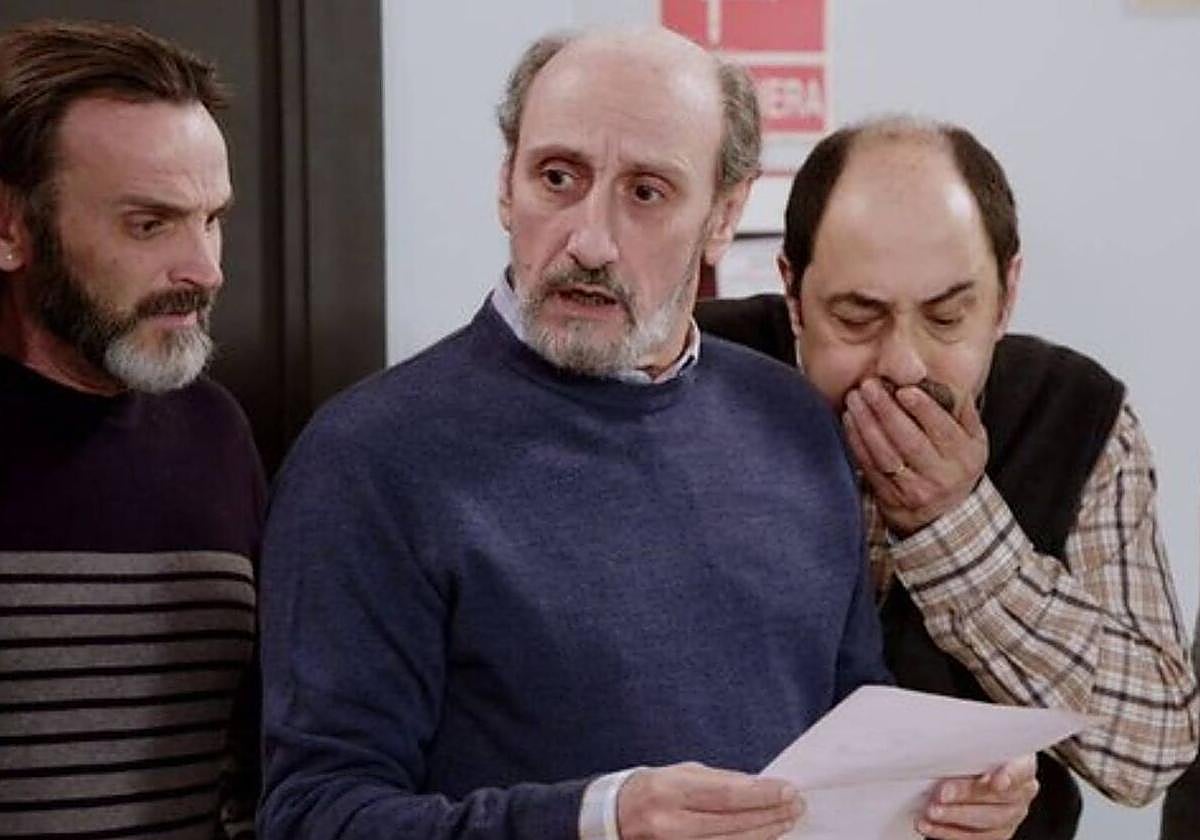 José Luis Gil junto a sus compañeros de reparto en 'La que se avecina'