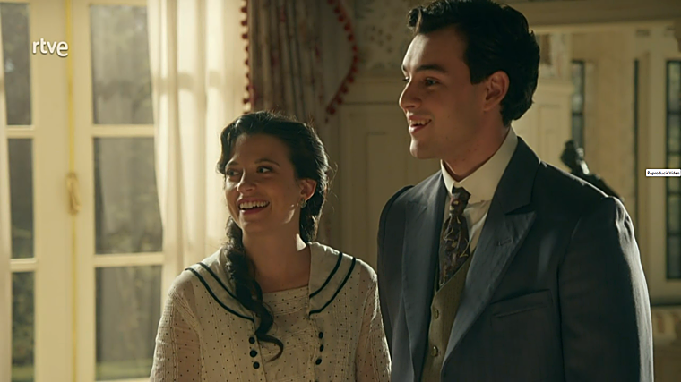 Amparo Piñero y Xavi Lock interpretan a Martina y Curro en 'La Promesa'