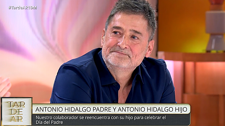Antonio Hidalgo se emociona al admitir que no ha sido «un buen padre»