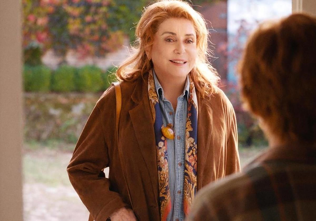 Crítica de &#039;Aquellos maravillosos días&#039; (**): Mujeres que velan por sus huevos