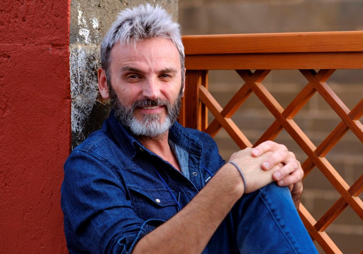 El actor Fernando Tejero: abandonado por sus padres, víctima de abusos sexuales y sus novios famosos