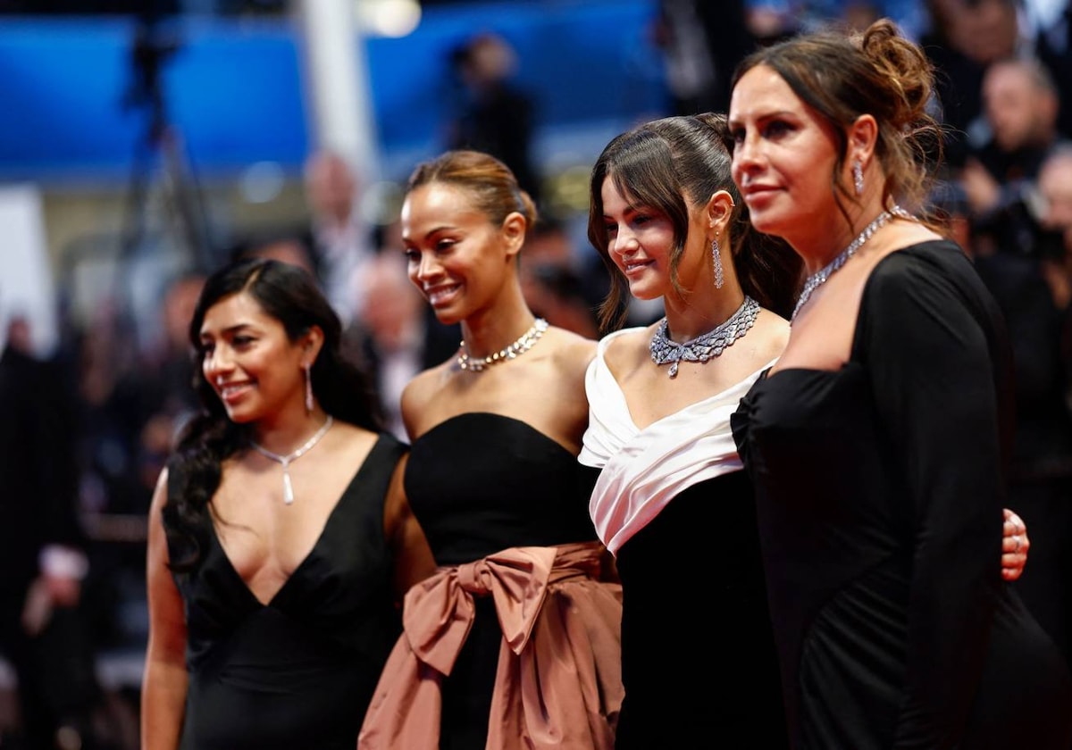 Adriana Paz, Zoe Saldana, Selena Gomez y Karla Sofia Gascon, en Cannes