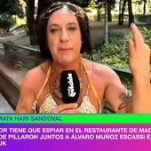 «¡Me siento como un gilipollas!», 'encontronazo' entre un ex de 'Sálvame' y una reportera de 'TardeAR'