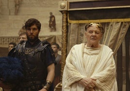 Anthony Hopkins  gobierna el Imperio Romano en 'Those about to die'