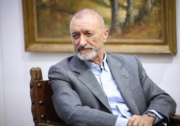 La película que recomienda Arturo Pérez-Reverte este verano: la adaptación de una de las grandes novelas de todos los tiempos