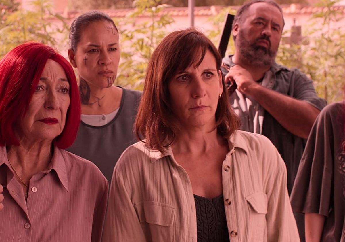 «El apocalipsis son los padres»: Prime Video anuncia la fecha de estreno de &#039;En fin&#039;