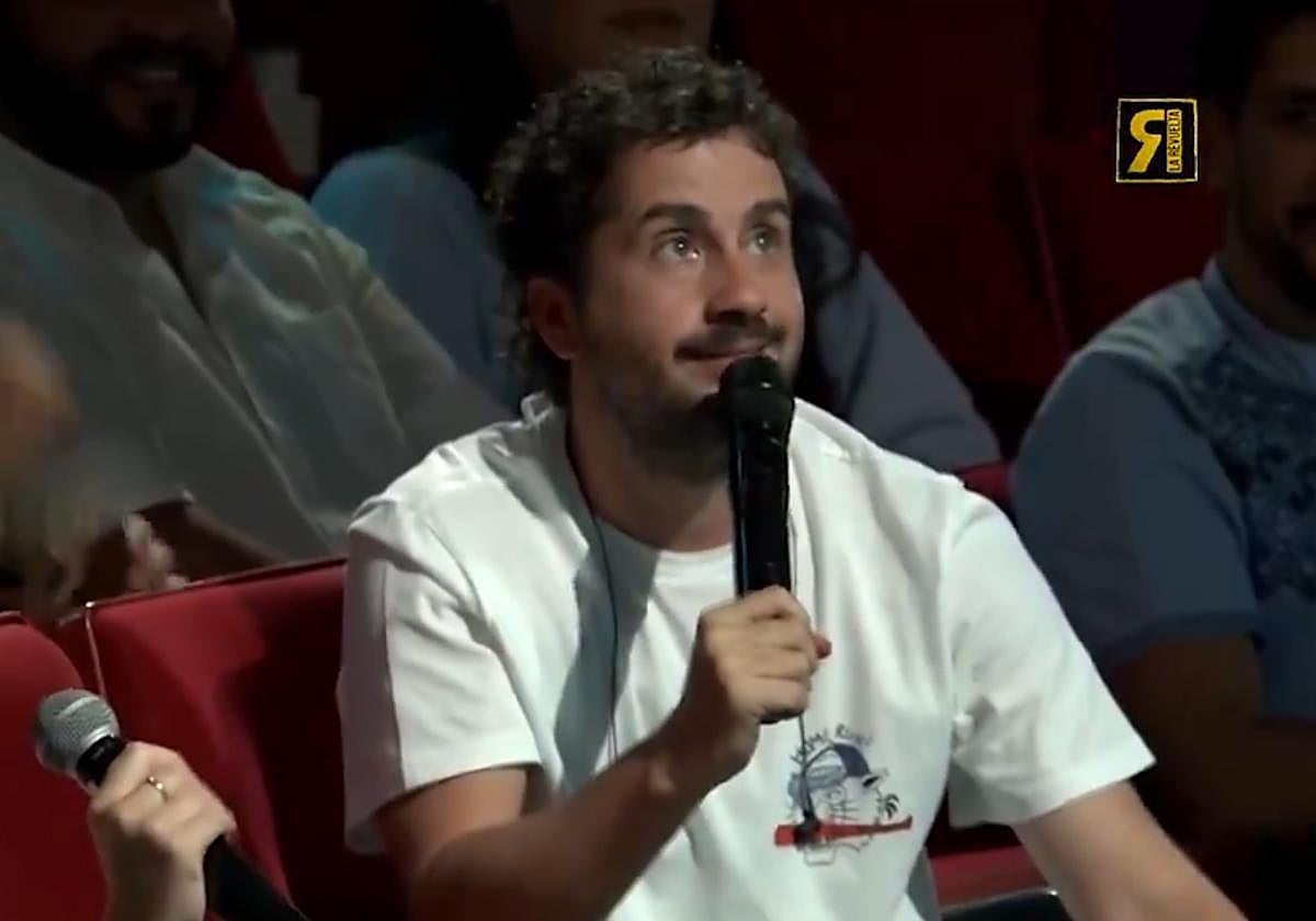 Quién es Sergio Bezos, el chico del micrófono de 'La Revuelta': sus estudios y su pasado en Mediaset