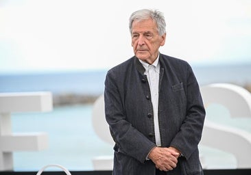 Costa-Gavras: «Ahora parece que cuando la gente llega a vieja le crea un problema a la sociedad»