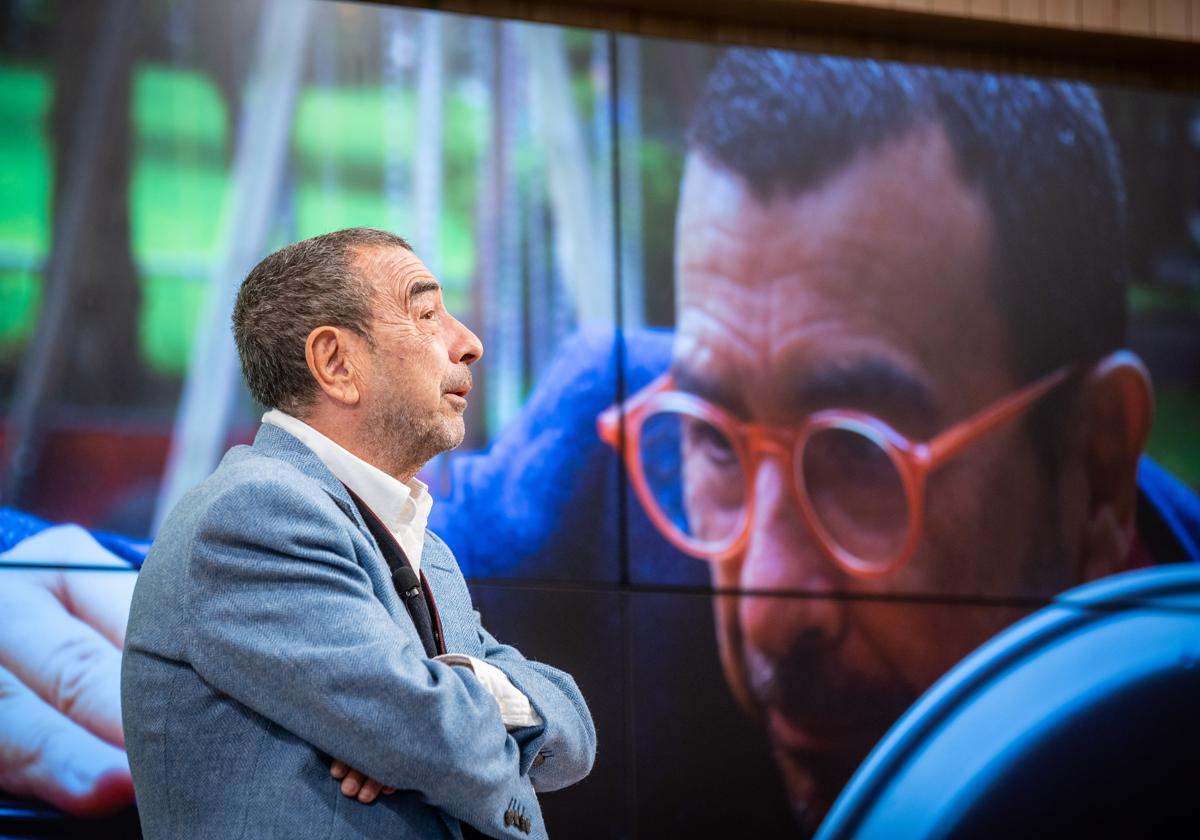 José Luis Garci, este jueves en Madrid durante la rueda de prensa por la Medalla de Oro de los Forqué