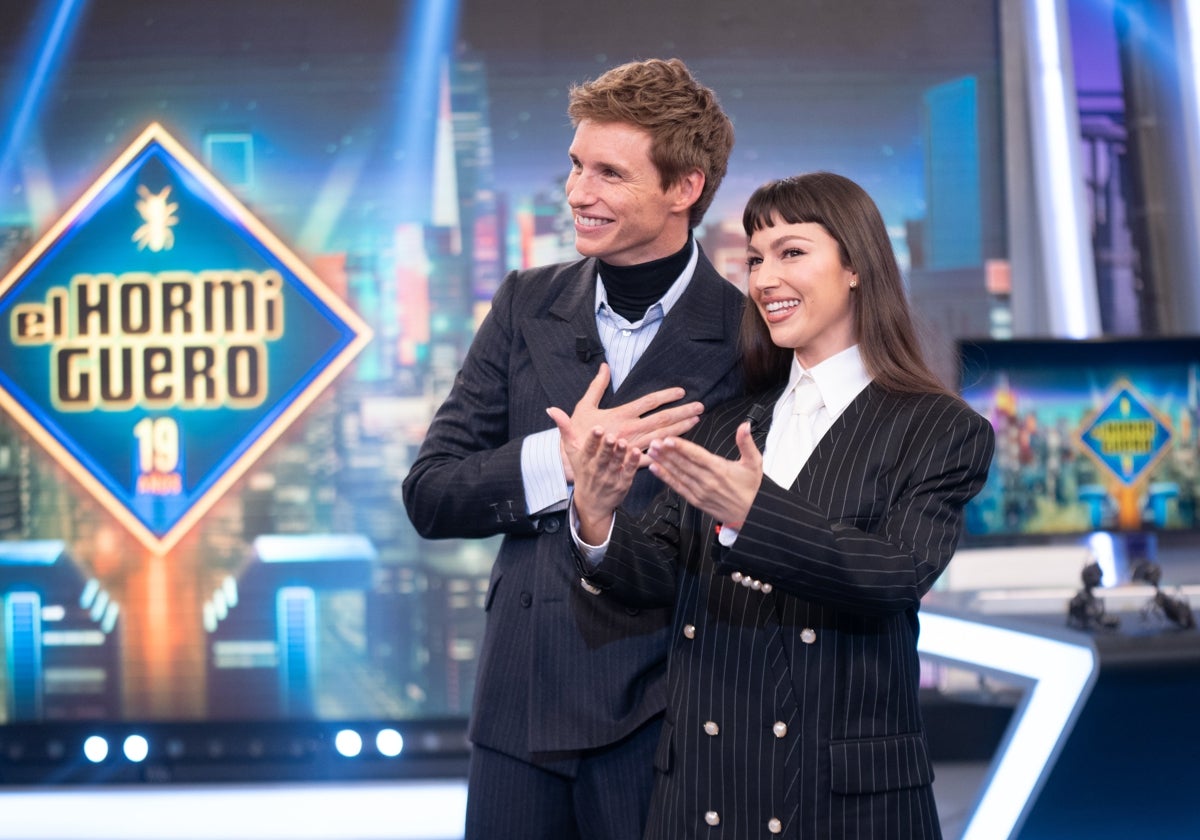 Eddie Redmayne y Úrsula Corberó en 'El Hormiguero'