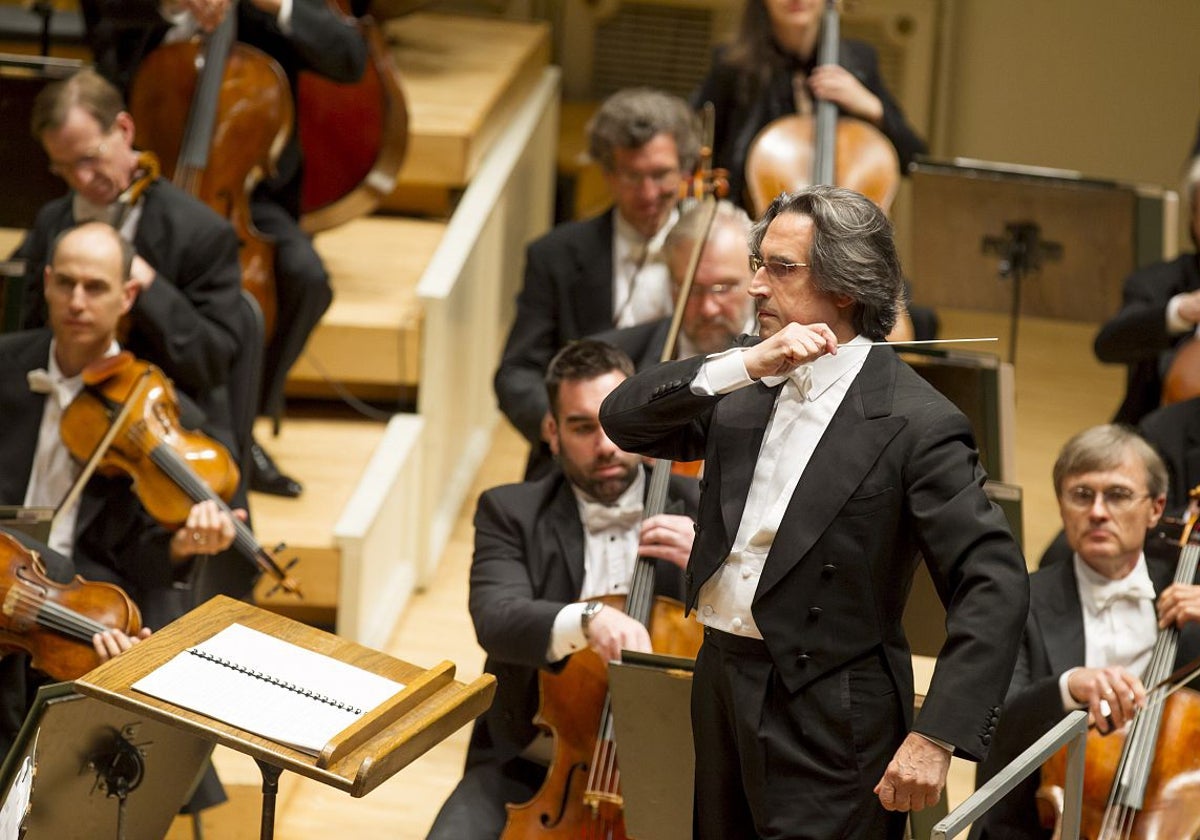 Riccardo Muti dirigirá este año el concierto de año nuevo 2025