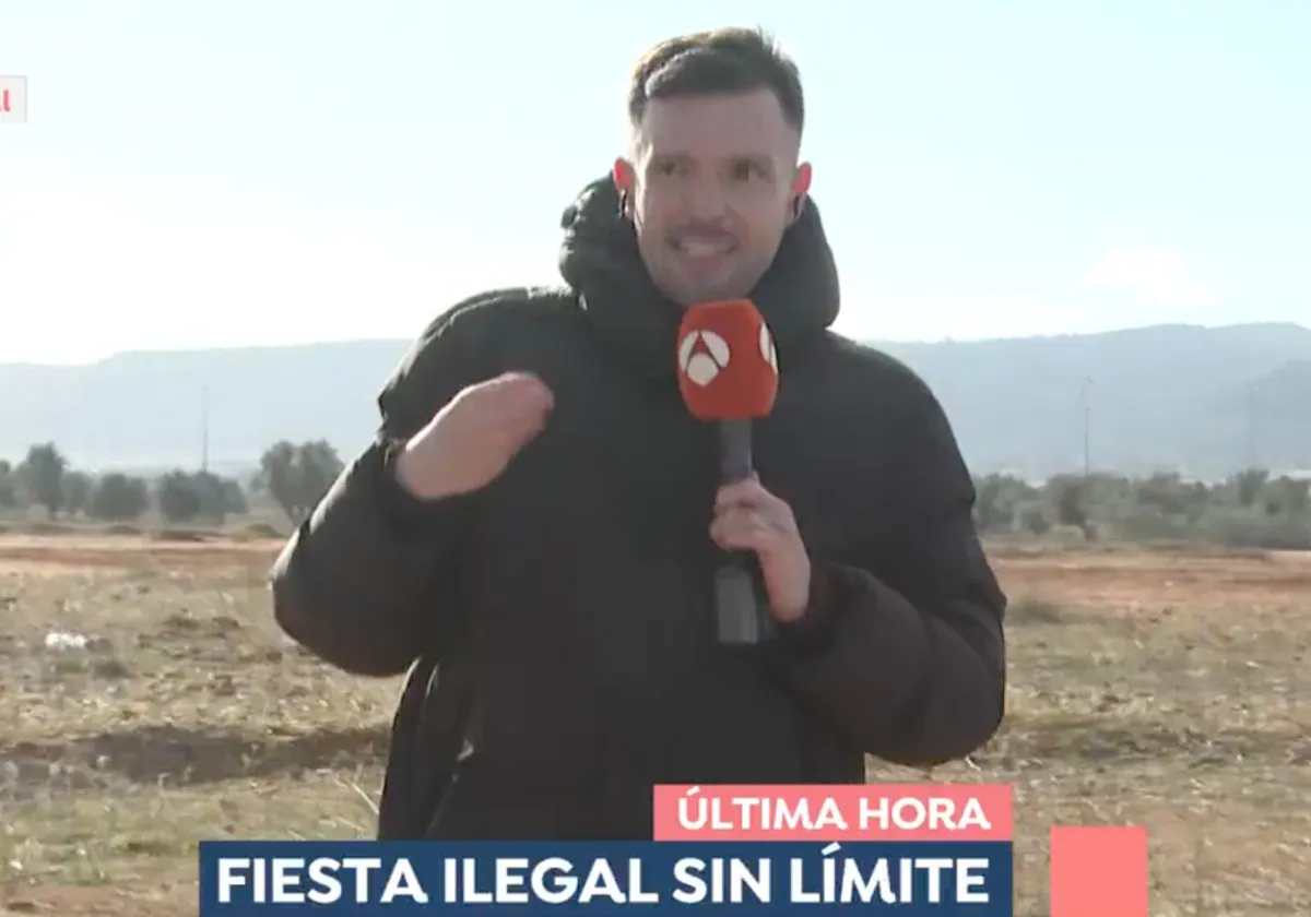 Javi Fuente, reportero de 'Espejo Público', se ha visto obligado a pedir ayuda a la Policía Nacional ante las graves amenazas que ha recibido.