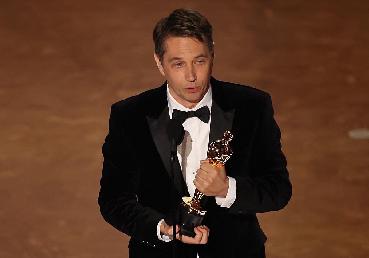 Sean Baker, director, guionista y montador de 'Anora', la gran triunfadora de los Oscar 2025