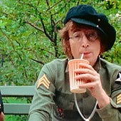 La historia de amor entre John Lennon y Yoko Ono, (aún más) al descubierto en un nuevo documental