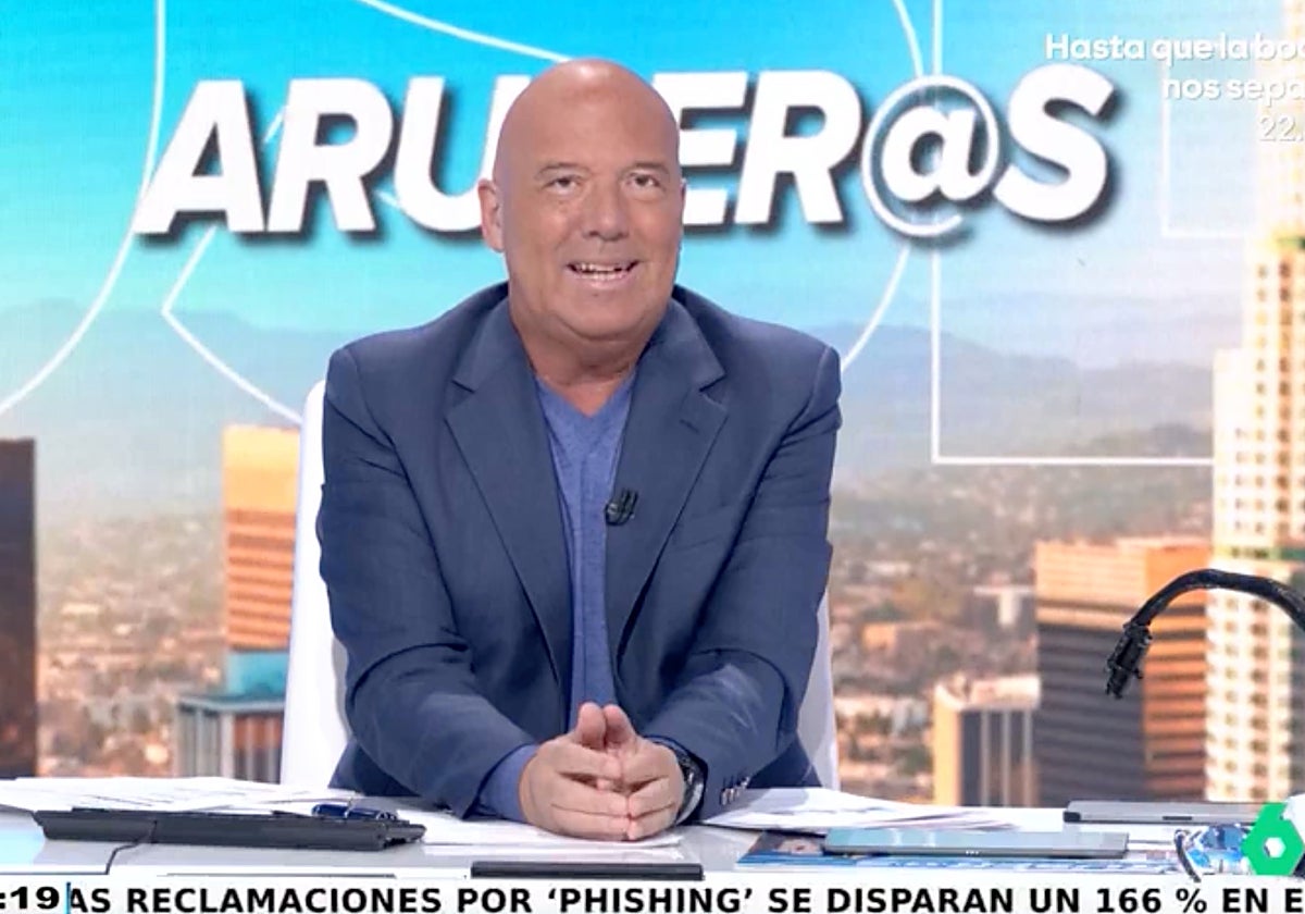 Alfonso Arús ha puesto en entredicho al Festival de Eurovisión tras ver la última actuación de Melody.