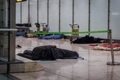 Juan del Val, tajante con las medidas adoptadas en el aeropuerto de Barajas contra los sintecho que viven allí: «No es la solución»