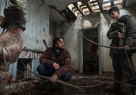 Crítica de '28 años después' (***): Qué hacer en un mundo infestado de zombis