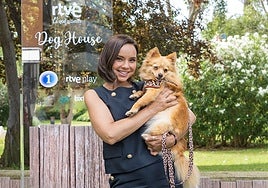 Chenoa, la nueva 'encantadora de perros' en TVE: «Siempre he tenido perros abandonados en mi casa»
