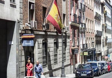 Famosos que han pasado por la comisaría 'de los famosos' en Madrid: «Con el calabozo asqueroso… hicieron cosas ilegales»