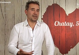 Un actor turco acude a 'First Dates'  y acaba perplejo por la desconcertante actitud de su cita: «Perdimos el control»