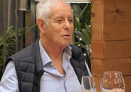 Un soltero entra en pánico por la impactante revelación de su cita sobre sus parejas: «Me dio un escalofrío»