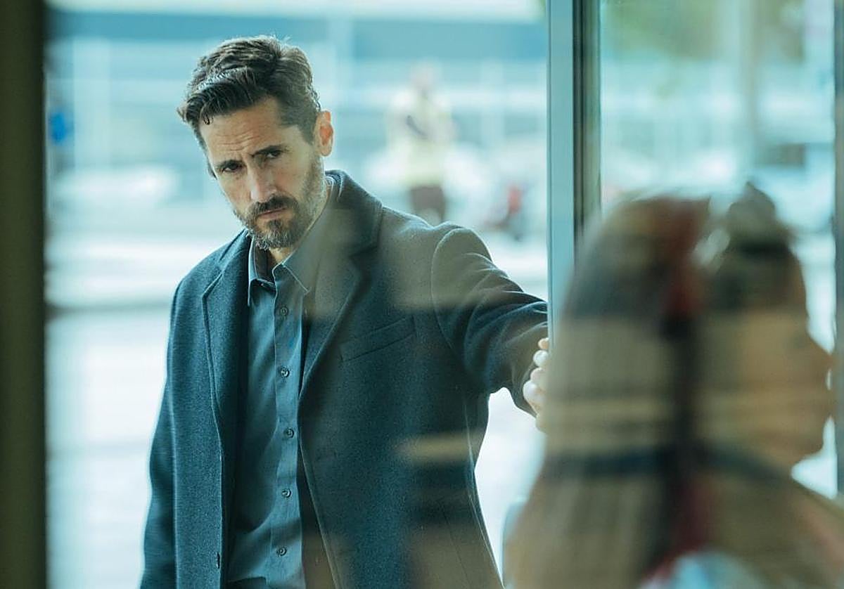 La primera serie sobre el CNI se estrena hoy en Movistar Plus+: tiene solo 6 episodios y está protagonizada por Juan Diego Botto