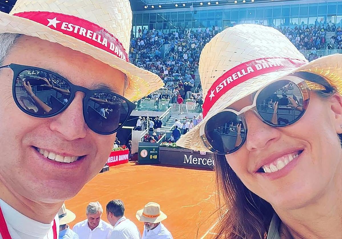 Preguntan a Vicente Vallés qué informativo ve en su casa con Ángeles Blanco y es claro en su respuesta