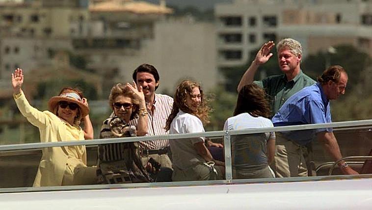 Alejandro Agag revela la &#039;operación&#039; que se le encargó durante la visita de los Clinton a España en el gobierno de Aznar: «Fue un éxito»