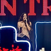 Expertos se 'mojan' sobre la pronunciación de Rosalía de sus canciones en alemán y el veredicto es contundente